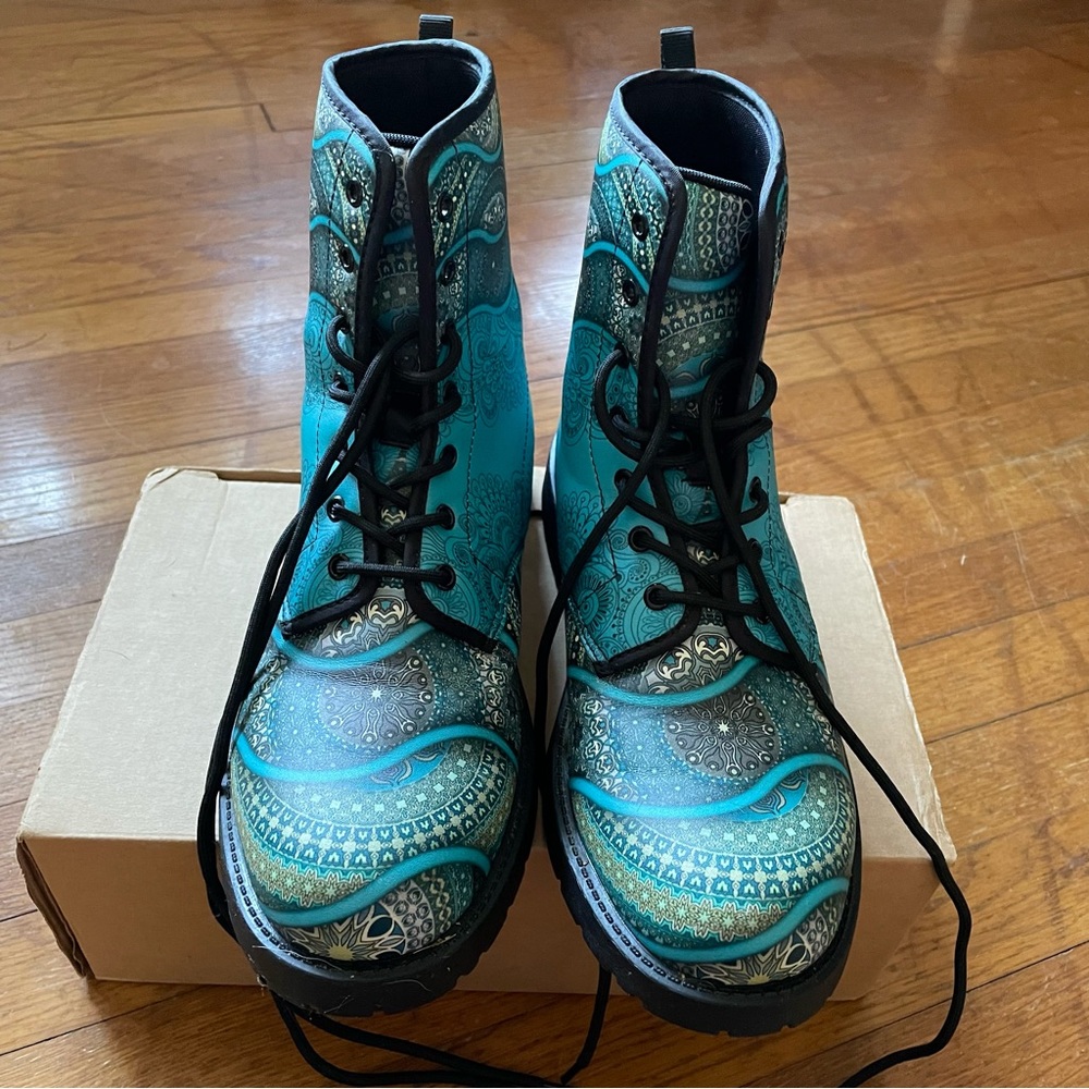 Women’s Printed Boots